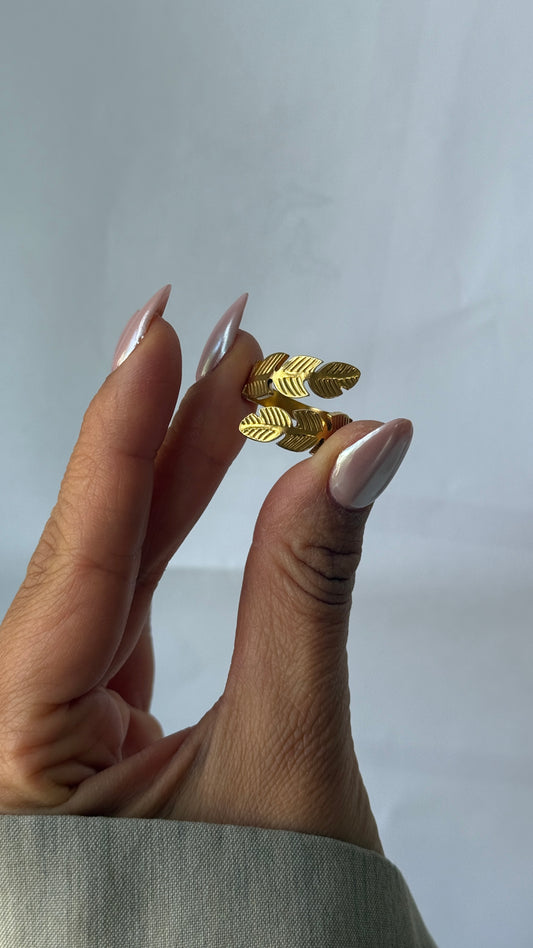 RINGE AURORA LEAF