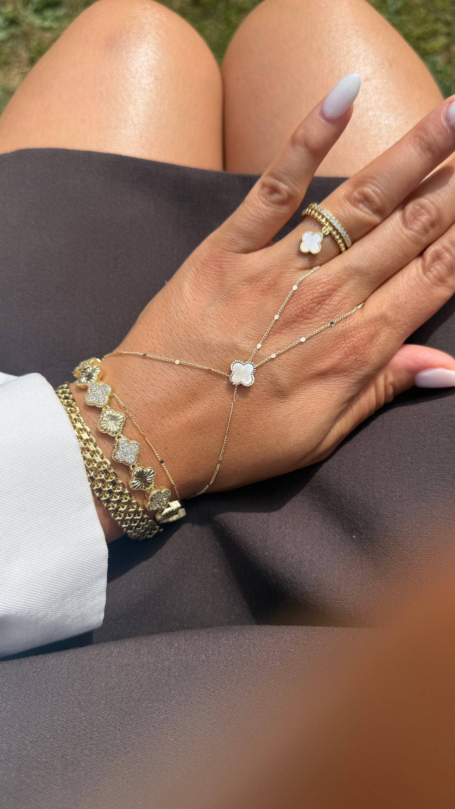 Hand Chain Günes -14K vergoldet