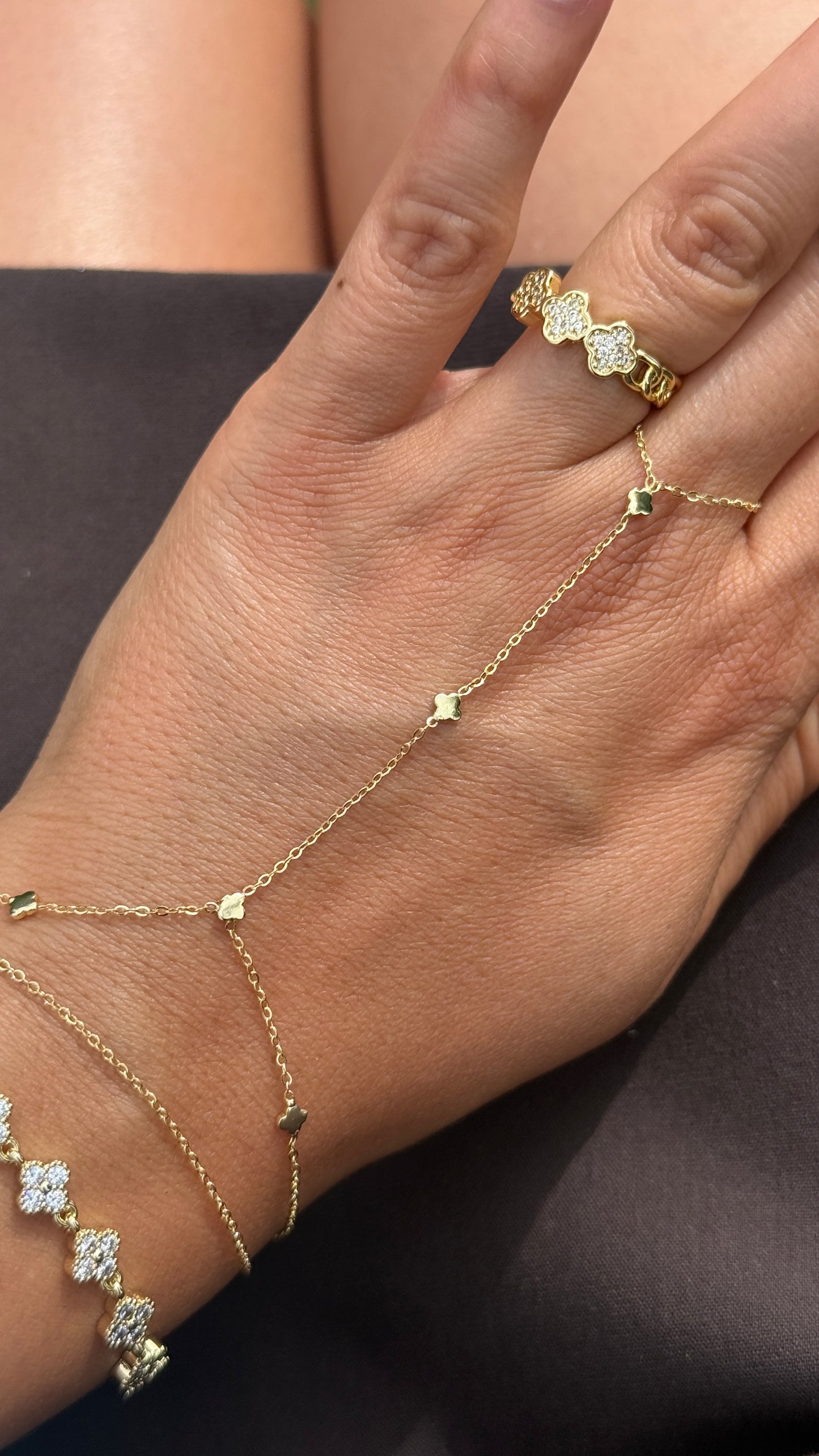 Hand Chain Naz -14K vergoldet