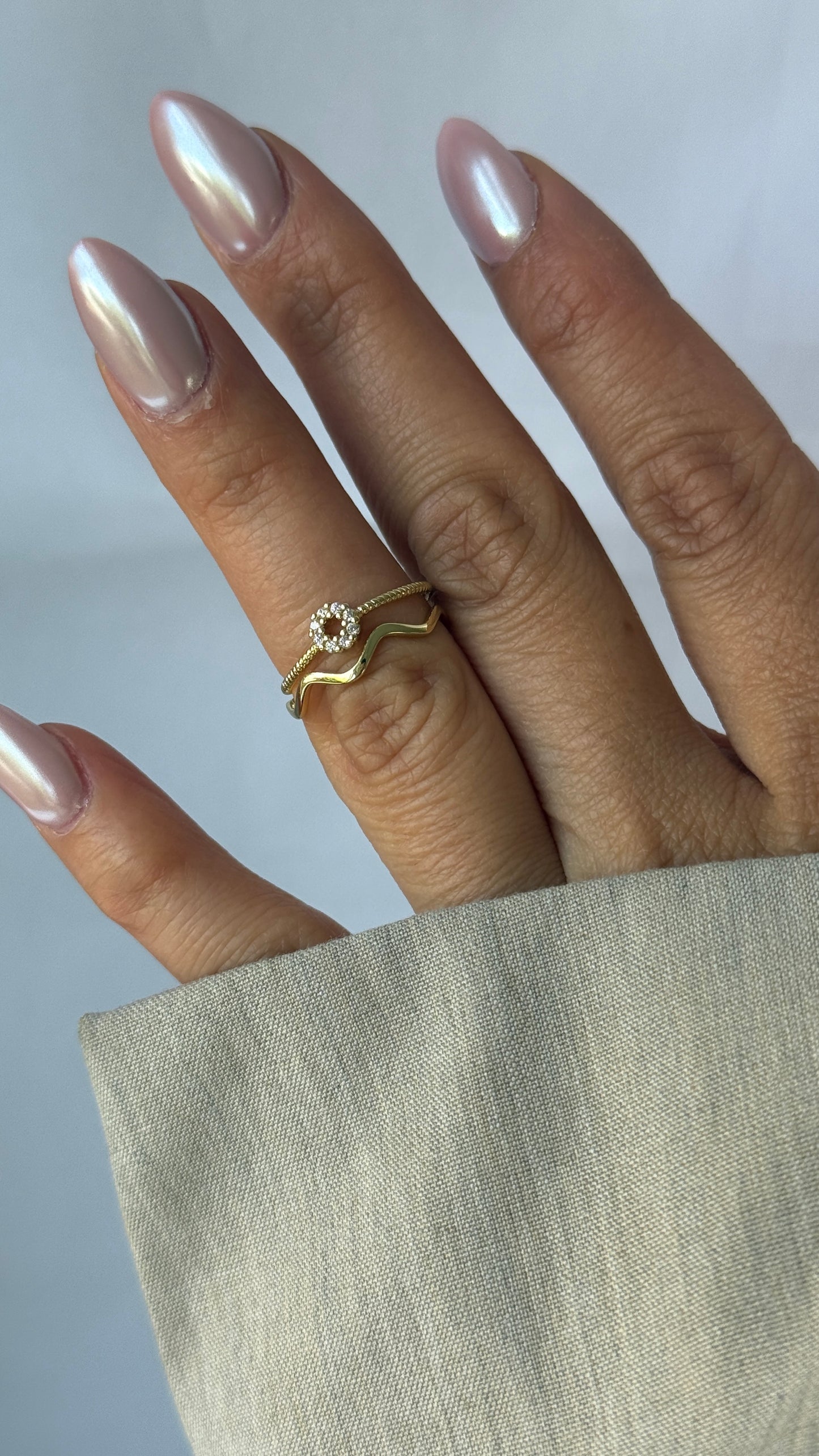 RINGE GOLDEN HARMONY WAVE RING