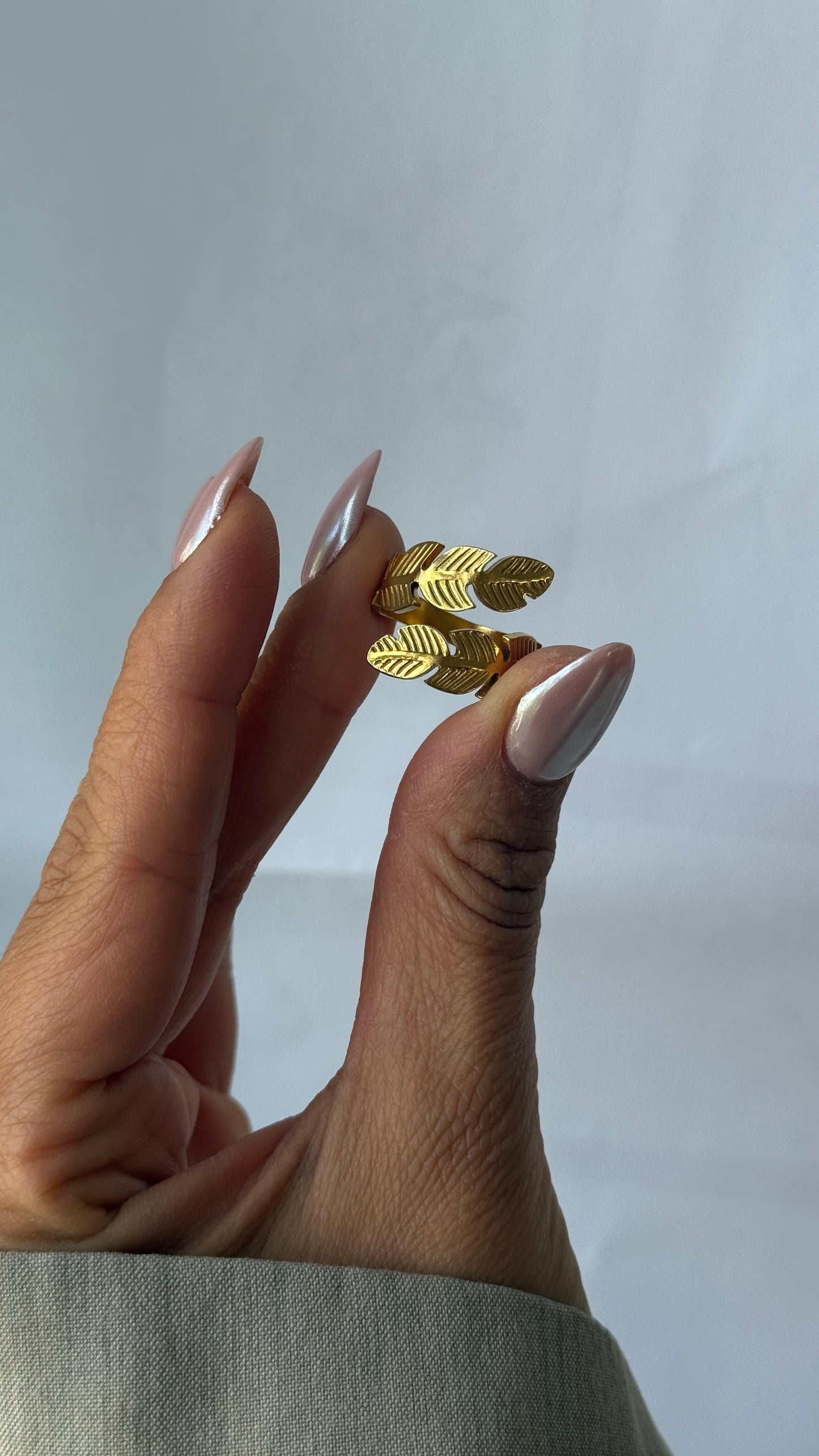RINGE AURORA LEAF