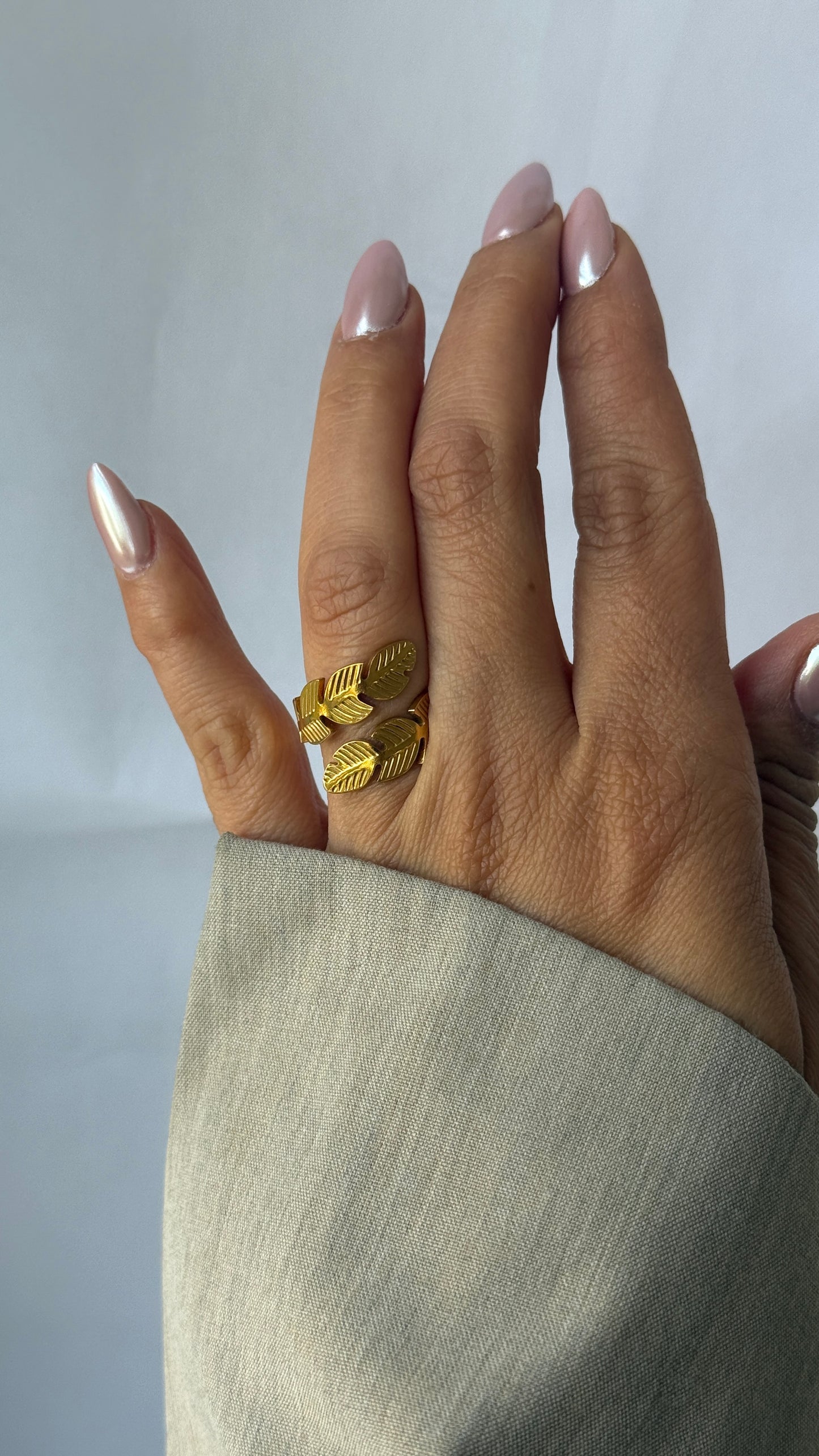 RINGE AURORA LEAF